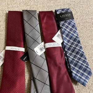 Men’s Ties bundle NWT s/4 Designer!